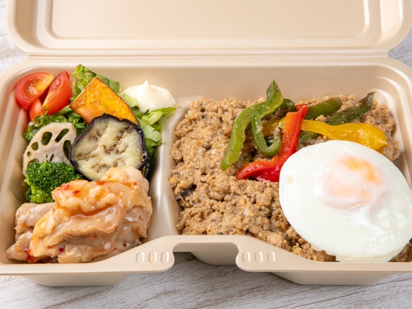 LUNCH FACTORY ガパオ プレート