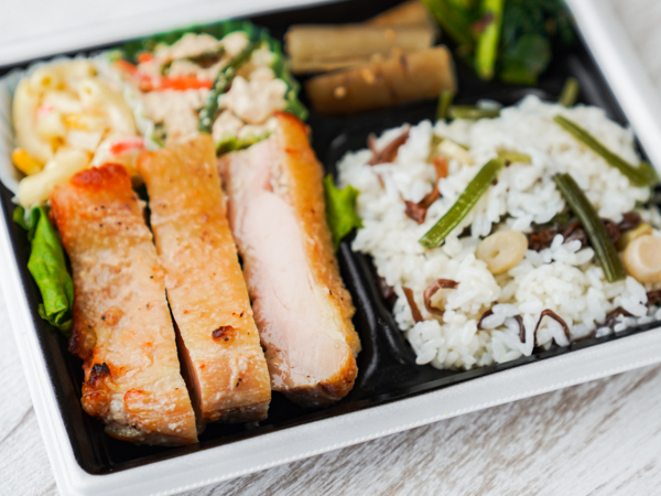 食彩 塩麹鶏焼き弁当