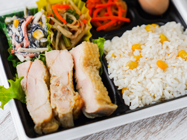 食彩 柚子胡椒チキンステーキ弁当