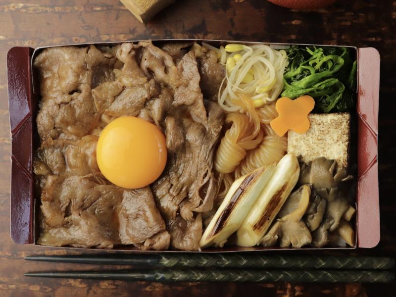 黒毛和牛すき焼き重