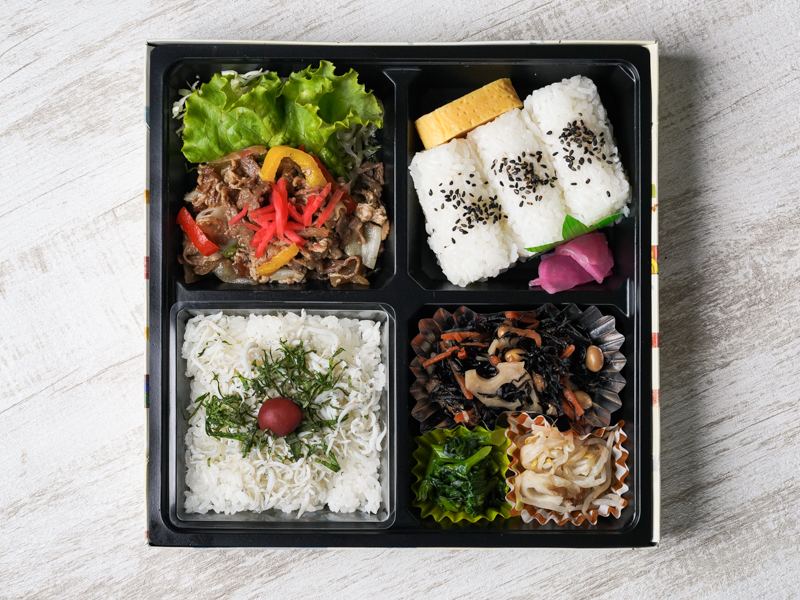 しらす御飯と焼肉の御弁当