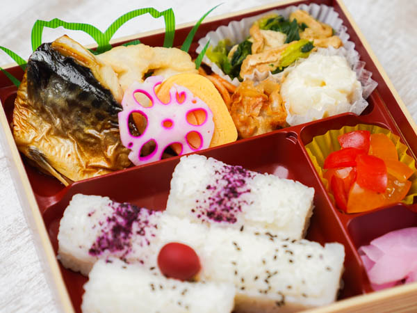 鯖の塩焼き弁当SP