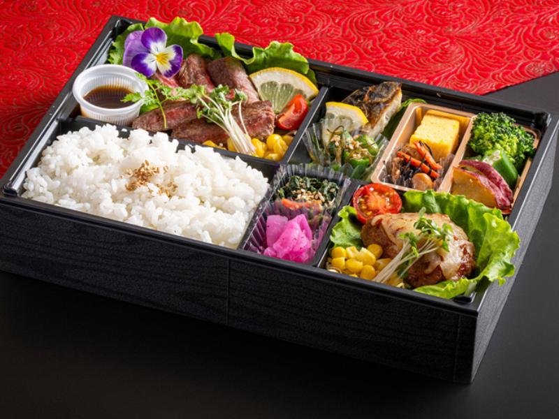 【ご飯が選べる】結ー特製牛ステーキとチーズハンバーグー