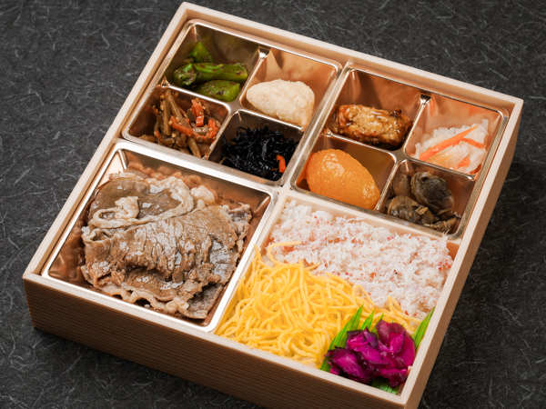 牛すき焼きとかにちらし御膳