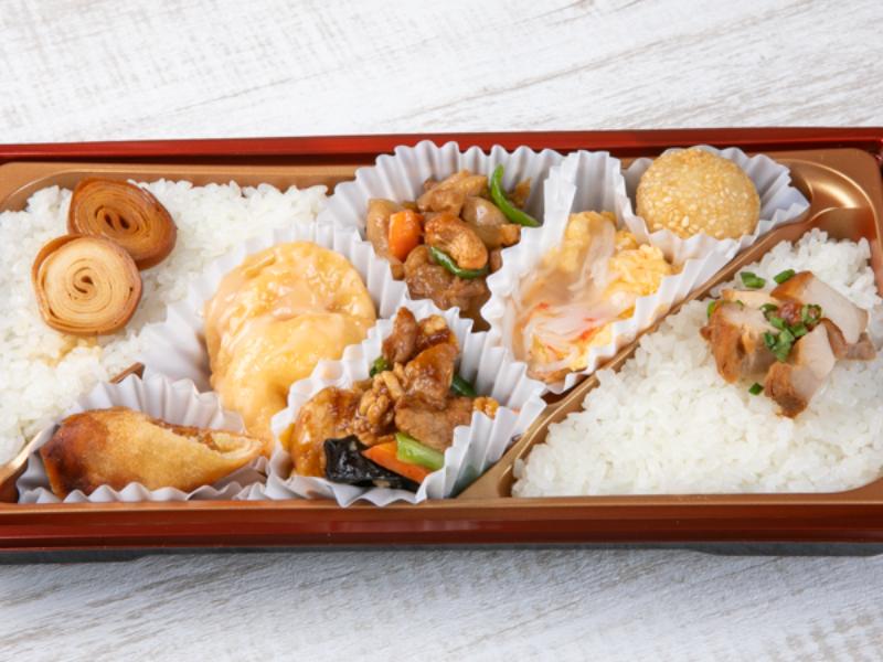 【メイン4種ボリューム満点】エビマヨ・豚肉ときくらげ卵炒め・鶏肉とカシューナッツ炒め・かに玉