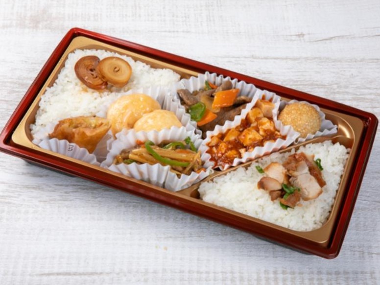 【メイン4種ボリューム満点】エビマヨ・青椒肉絲・牛肉のオイスターソース炒め・麻婆豆腐