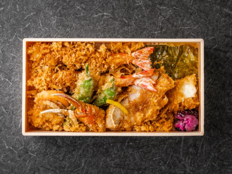 特上海鮮天丼弁当