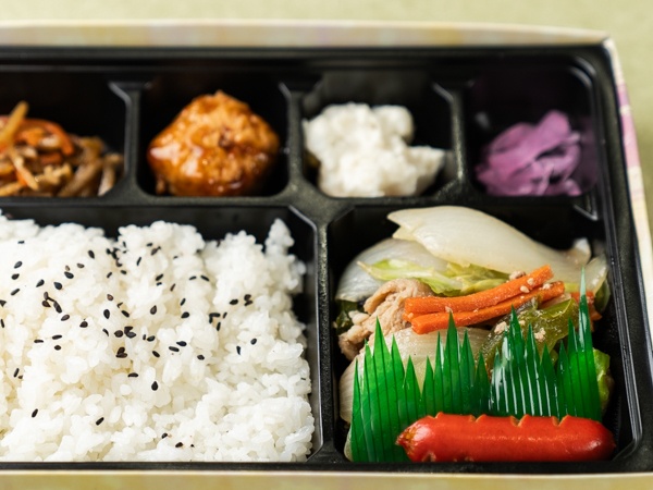 肉野菜炒め弁当