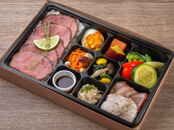 淡路町カフェBOX SOLE（ソーレ）