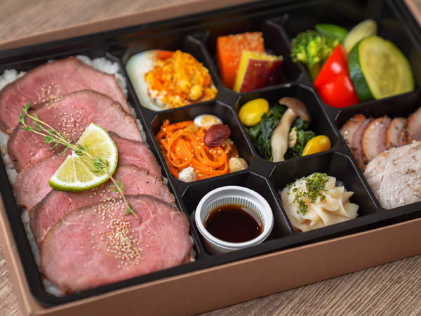 淡路町カフェBOX SOLE（ソーレ）