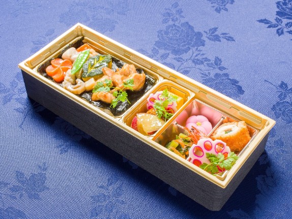 【280mlペット茶付き】特選若鶏の富田秘伝ダレ照り焼き高級海苔弁当と7種の副菜【彩り御膳】