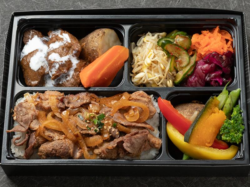 黒毛和牛＆牛ロースの焼肉と牛タンシチュー弁当