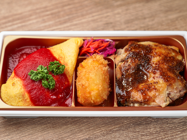 ハニーマスタードチキンステーキ＆オムライス＆クリームコロッケ