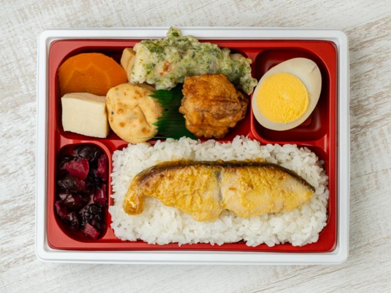 響善弁当 さわら西京焼き