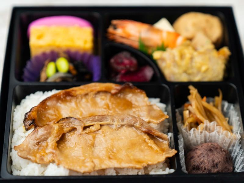 桔梗弁当 豚ロース生姜焼き