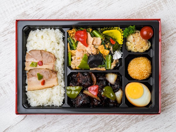 【贅沢！】鶏の黒酢ソース＆木須肉ダブル弁当