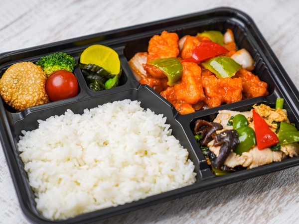 【お手頃！】白身魚甘酢ソース＆木須肉弁当